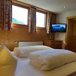 Guest house Edelweiss Damuels