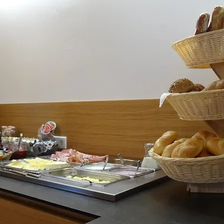 Гостевой дом Edelweiss Дамульс