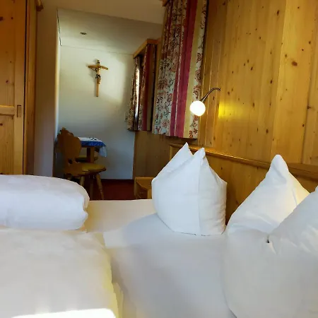 Guest house Edelweiss Damuels