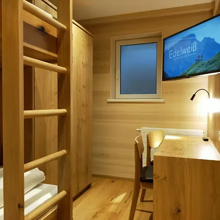 Guest house Edelweiss Damuels