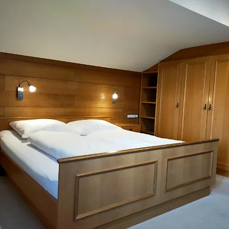 Гостевой дом Edelweiss 3*