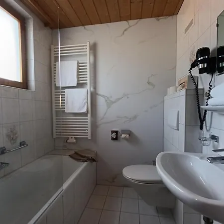 Гостевой дом Edelweiss Дамульс