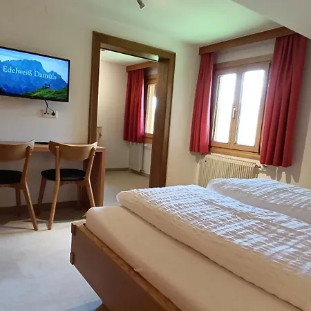 Edelweiss Guest house Damuels