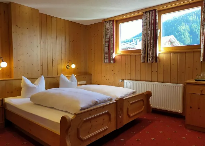 Gasthof Edelweiss 3*